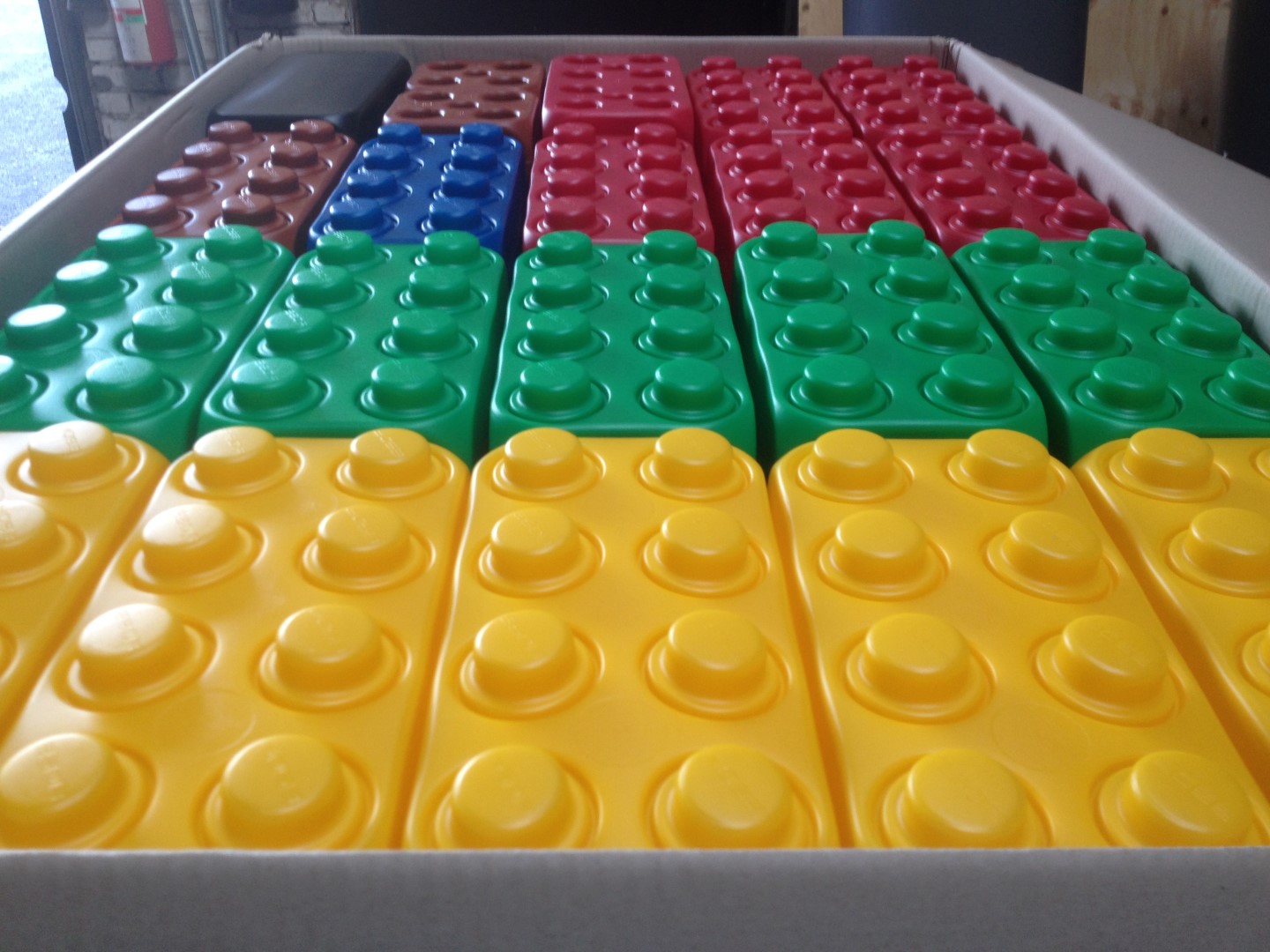 team Rimpels Kleuterschool Reuze lego blokken | Hadektoys